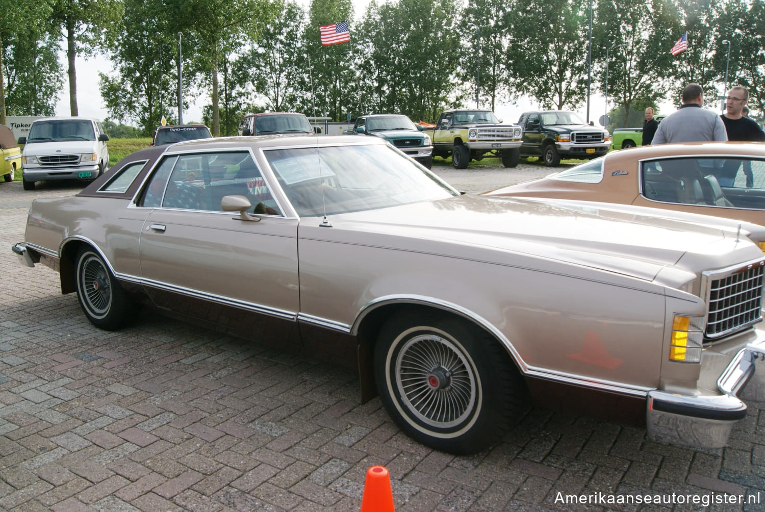 Ford LTD II uit 1977